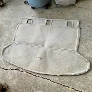 2010-15 Nissan Rogue Cargo Area Protector Rug OEM